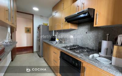 Apartamento en venta en Bella Suiza, Bogotá · foto 2 de 18