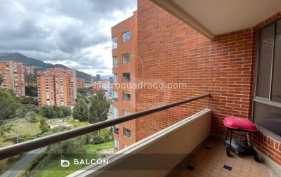 Apartamento en venta en Bella Suiza, Bogotá · foto 9 de 18