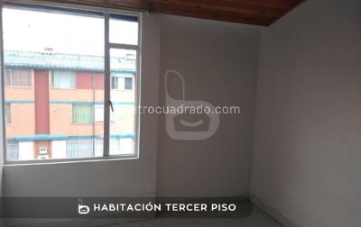 Casa de 2 alcobas en venta en Alamos Norte, Bogotá, 42 m² · foto 6 de 8