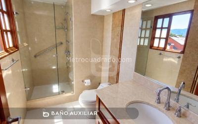 Casa de 3 alcobas en venta en Sotileza, Bogotá, 223 m² · foto 12 de 16