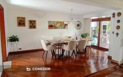 Casa de 3 alcobas en venta en Sotileza, Bogotá, 223 m² · foto 3 de 16