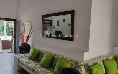 Casa de 5 alcobas en venta en Rural, Girardot, 930 m² · foto 5 de 14