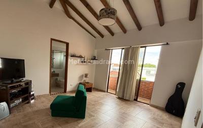 Casa de 5 alcobas en venta en Sur, Ibagué, 510 m² · foto 10 de 16