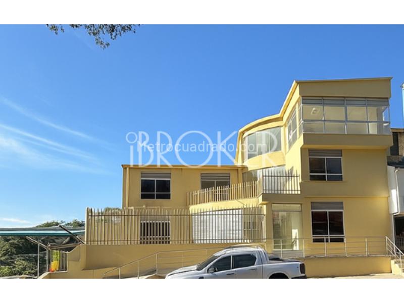 Local Comercial en Arriendo, Av Ambala, Ibagué - Vista 2