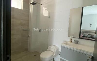 Casa de 5 alcobas en venta en Sur, Ibagué, 500 m² · foto 10 de 13