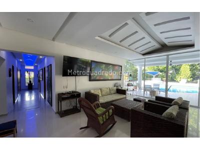 Casa de 5 alcobas en arriendo en Peñon, Girardot, 380 m² · foto 14 de 15
