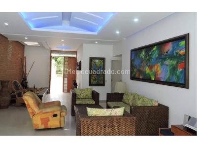 Casa de 5 alcobas en venta en Peñon, Girardot, 380 m² · foto 6 de 15