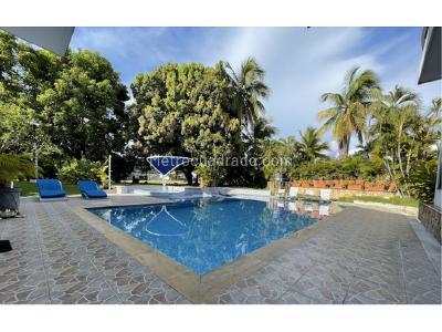 Casa de 5 alcobas en arriendo en Peñon, Girardot, 800 m² · foto 3 de 14