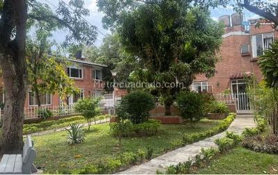 Casa de 4 alcobas en venta en El Poblado, Ibagué, 190 m² · foto 10 de 11