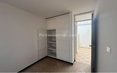 Casa de 4 alcobas en venta en El Poblado, Ibagué, 190 m² · foto 8 de 11