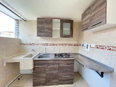 Casa de 3 alcobas en venta en Alcazares, Cali, 44 m² · foto 5 de 19