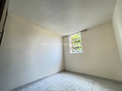 Casa de 3 alcobas en venta en Alcazares, Cali, 44 m² · foto 15 de 19