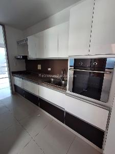 Apartamento de 3 alcobas en venta en Cuarto De Legua, Cali, 115 m² · foto 6 de 18