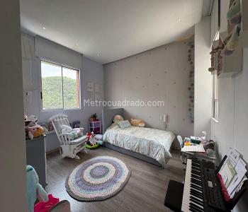 Casa de 4 alcobas en venta en Normandia, Cali, 250 m² · foto 16 de 20
