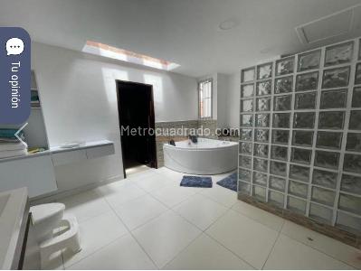 Casa de 5 alcobas en venta en Pance, Cali, 480 m² · foto 1 de 19