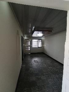 Casa de 5 alcobas en venta en Delicias, Cali, 220 m² · foto 2 de 19