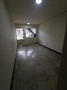 Casa de 5 alcobas en venta en Delicias, Cali, 220 m² · foto 9 de 19