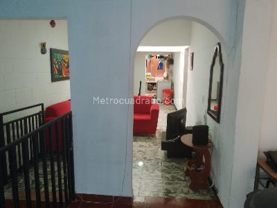 Casa de 4 alcobas en venta en Calipso, Cali, 180 m² · foto 7 de 15