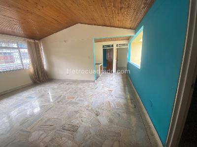 Casa de 4 alcobas en venta en Departamental, Cali, 500 m² · foto 4 de 9