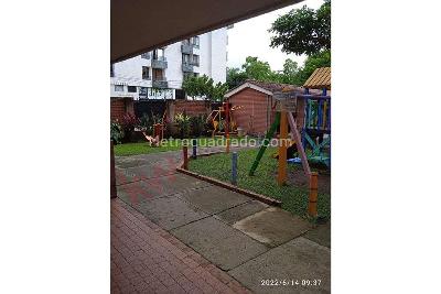 Apartamento de 3 alcobas en venta en Santa Anita, Cali, 84 m² · foto 3 de 20