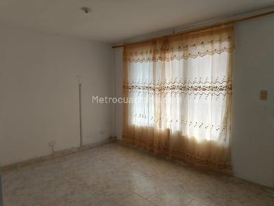Casa de 4 alcobas en venta en Floralia, Cali, 140 m² · foto 3 de 18