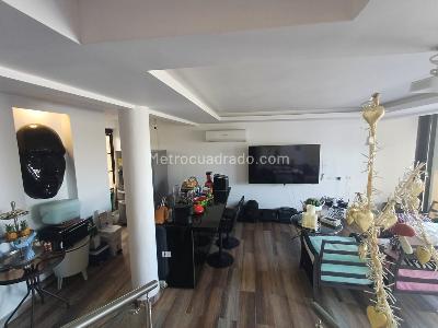 Casa de 4 alcobas en venta en Paseo De Los Almendros, Cali, 337 m² · foto 7 de 20