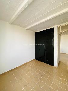Apartamento de 3 alcobas en venta en Torres De Comfandi, Cali, 51 m² · foto 8 de 17