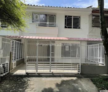 Casa de 5 alcobas en venta en Capri, Cali, 180 m² · foto 2 de 20