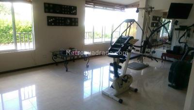 Casa de 4 alcobas en venta en Ciudad Jardin, Cali, 900 m² · foto 19 de 20