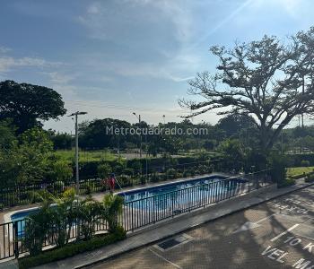 Casa de 3 alcobas en venta en Ciudad Pacifica, Cali, 100 m² · foto 2 de 19