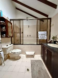 Casa de 4 alcobas en venta en El Ingenio, Cali, 360 m² · foto 10 de 20