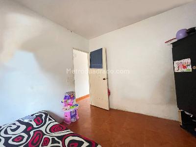 Casa de 5 alcobas en venta en El Rodeo, Cali, 200 m² · foto 8 de 9