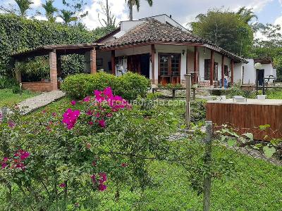 Casa de 4 alcobas en venta en Envigado Rural, Envigado, 194 m² · foto 9 de 9