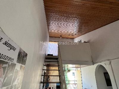 Apartamento de 4 alcobas en venta en Cabañitas, Bello, 85 m² · foto 2 de 19