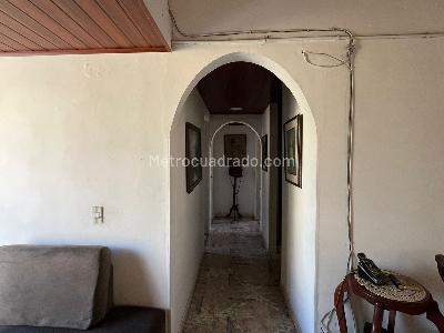 Apartamento de 4 alcobas en venta en Cabañitas, Bello, 85 m² · foto 7 de 19