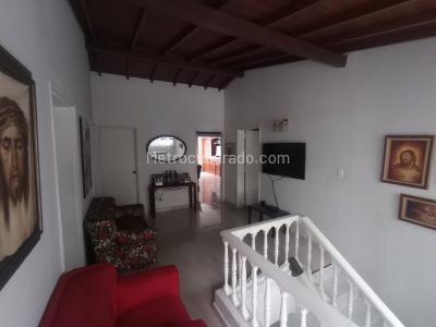 Apartamento de 5 alcobas en venta en Estadio, Medellín, 300 m² · foto 17 de 20