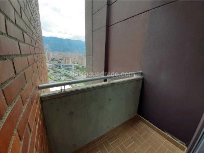 Apartamento de 3 alcobas en venta en Niquia, Bello, 80 m² · foto 10 de 15