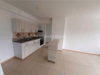 Apartamento de 3 alcobas en venta en Niquia, Bello, 80 m² · foto 15 de 15