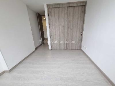Apartamento de 3 alcobas en venta en Suramericana, Envigado, 113 m² · foto 14 de 16