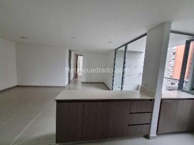 Apartamento de 3 alcobas en venta en Suramericana, Envigado, 113 m² · foto 6 de 16