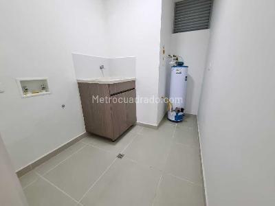 Apartamento de 3 alcobas en venta en Suramericana, Envigado, 113 m² · foto 8 de 16