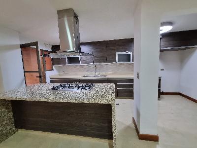 Casa de 4 alcobas en venta en Loma De Las Brujas, Envigado, 203 m² · foto 12 de 20