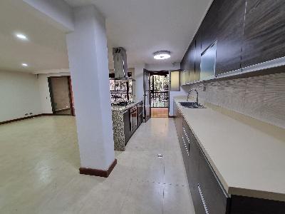 Casa de 4 alcobas en venta en Loma De Las Brujas, Envigado, 203 m² · foto 13 de 20