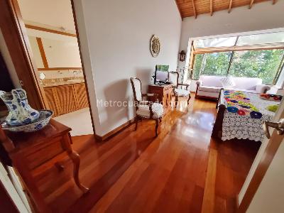 Casa de 4 alcobas en venta en Los Balsos 1, Medellín, 250 m² · foto 13 de 18