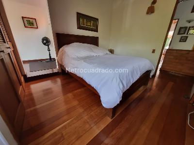 Casa de 4 alcobas en venta en Los Balsos 1, Medellín, 250 m² · foto 18 de 18