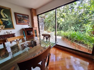 Casa de 4 alcobas en venta en Los Balsos 1, Medellín, 250 m² · foto 3 de 18
