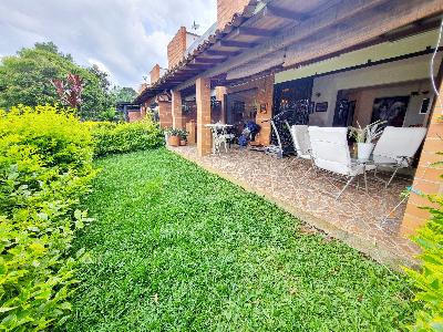 Casa de 4 alcobas en venta en El Tesoro, Medellín, 225 m² · foto 9 de 20