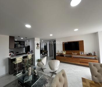 Apartamento en venta en Los Almendros, Medellín · foto 3 de 9