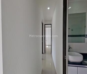 Apartamento de 3 alcobas en venta en Niquia, Bello, 71 m² · foto 14 de 20
