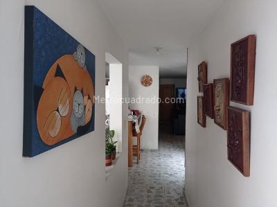 Casa de 5 alcobas en venta en Belen, Medellín, 268 m² · foto 11 de 20